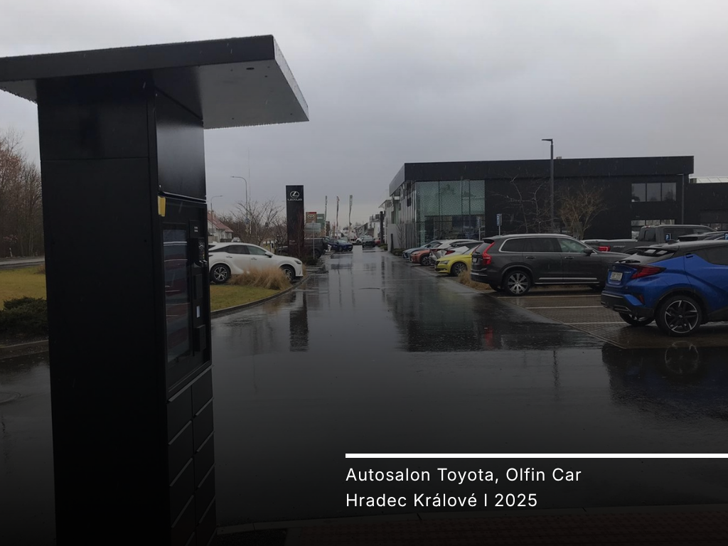 Autosalon Toyota — Hradec Králové
